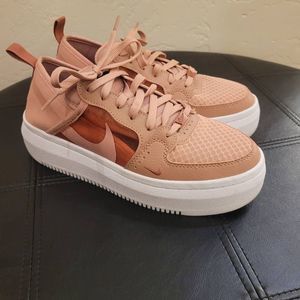Nike Women's Rust Pink Court Vision Alta Sneakers EUC sz 8 Worn twice
